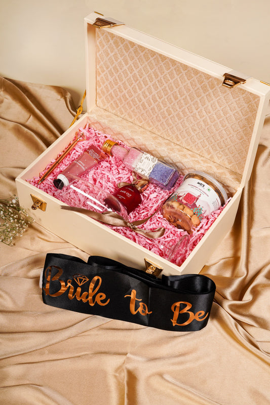 Bride-to-Be Luxury Hamper – Premium Bridal Gift Box