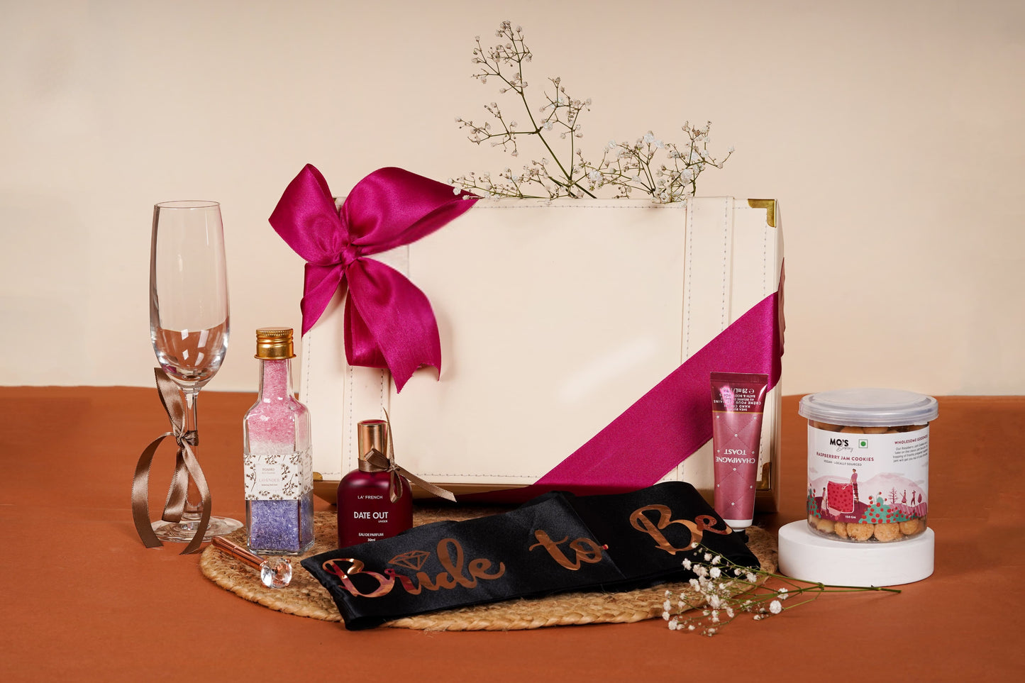 Bride-to-Be Luxury Hamper – Premium Bridal Gift Box
